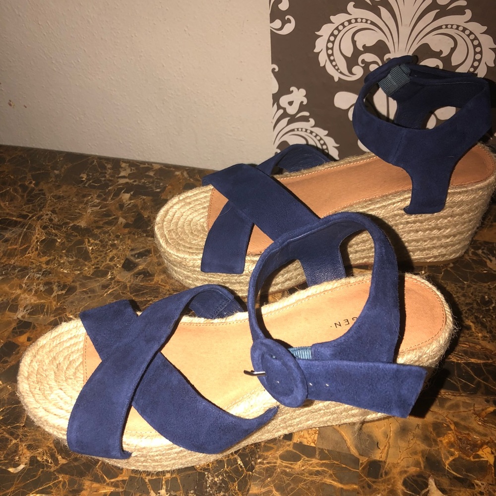 Halogen Emery Platform Espadrille, never worn.